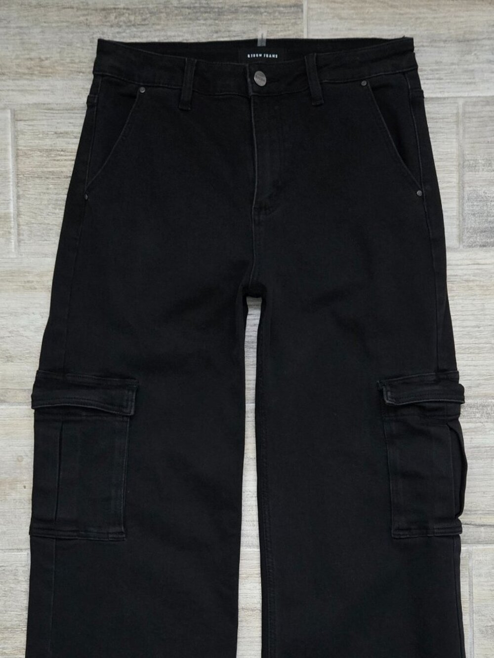 Risen Black Wide Leg Cargo Jeans Womens Stretch Denim Flap Pocket High Rise 30 - Picture 3 of 7